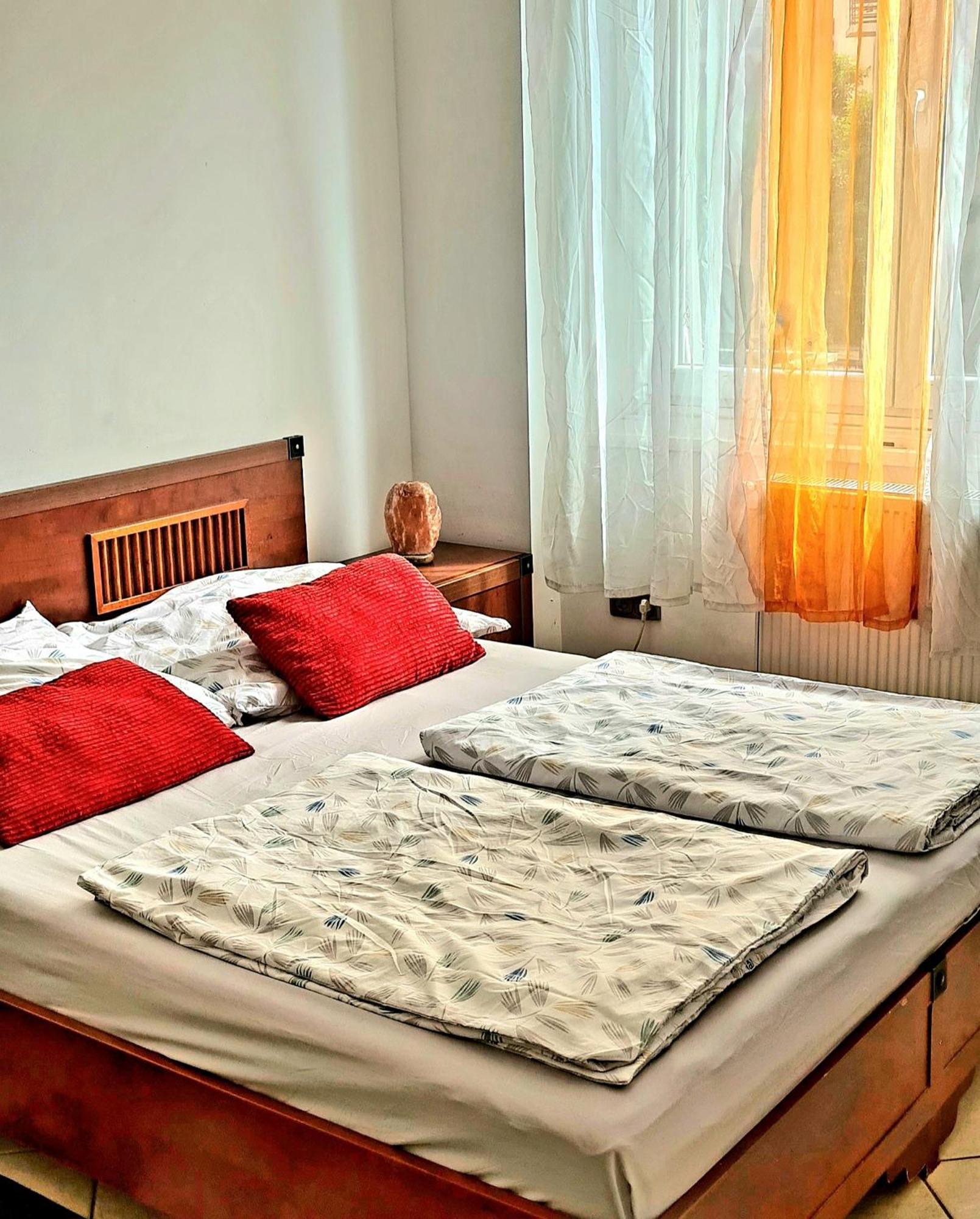 Buda Life Apartment Budapest Luaran gambar