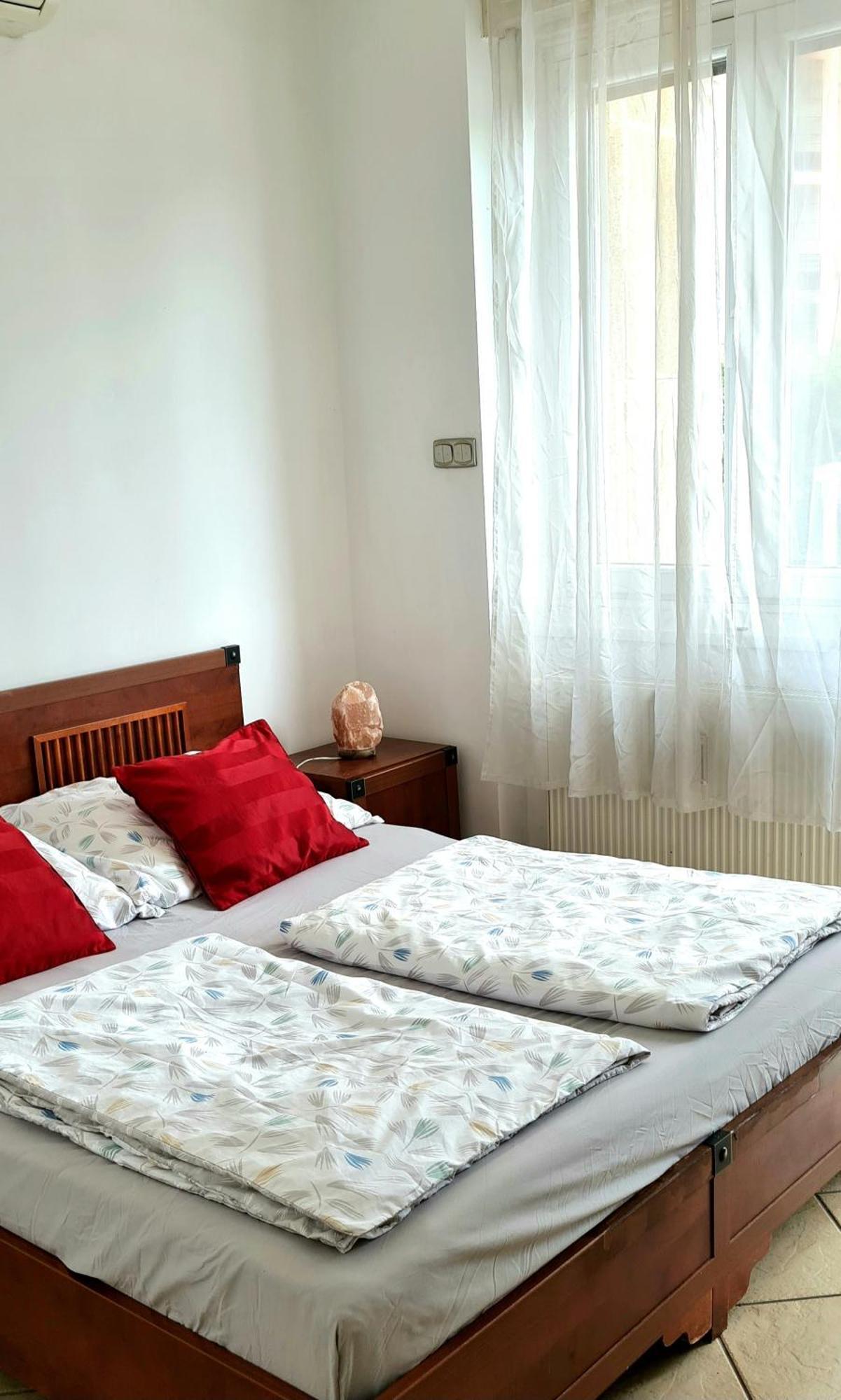 Buda Life Apartment Budapest Luaran gambar