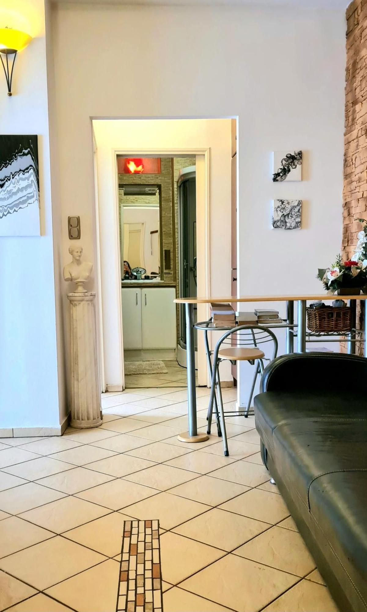 Buda Life Apartment Budapest Luaran gambar